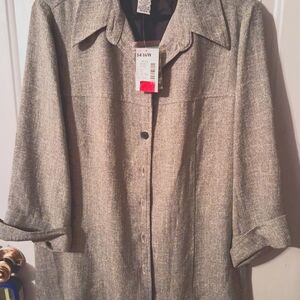 Women's button up top